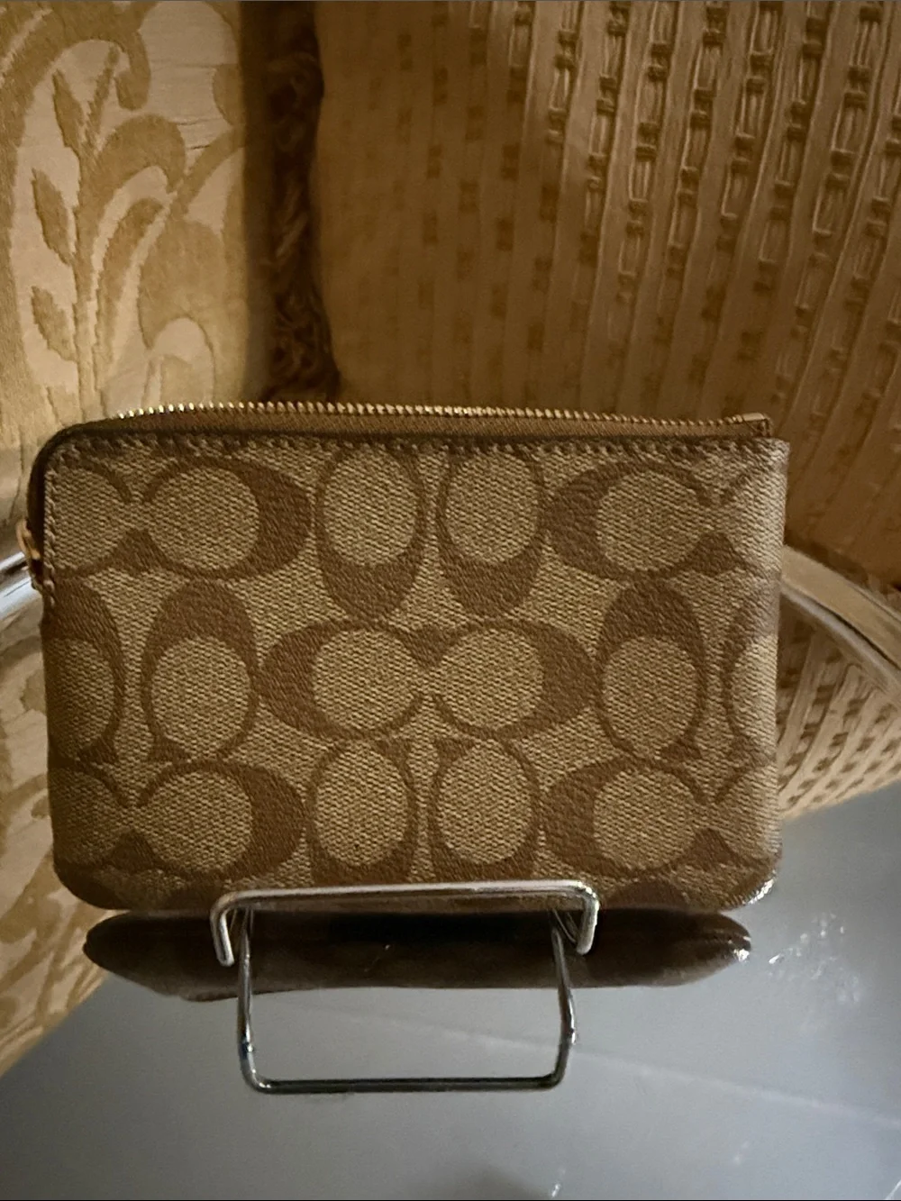 Coach Corner Zip Wristlet in Signature Canvas with Stripe preowned